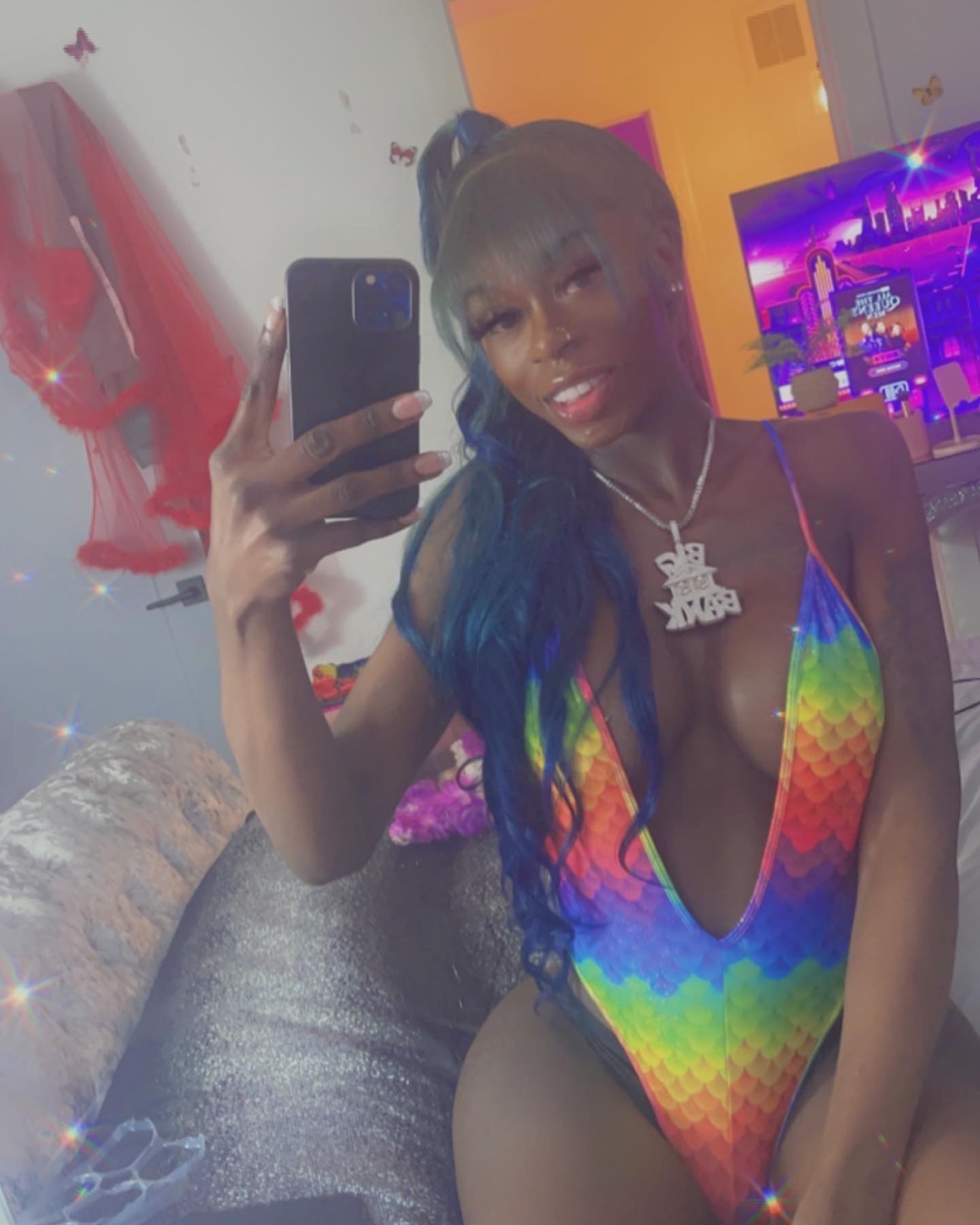 Glamazon Chanel 🦋(Paid Account)